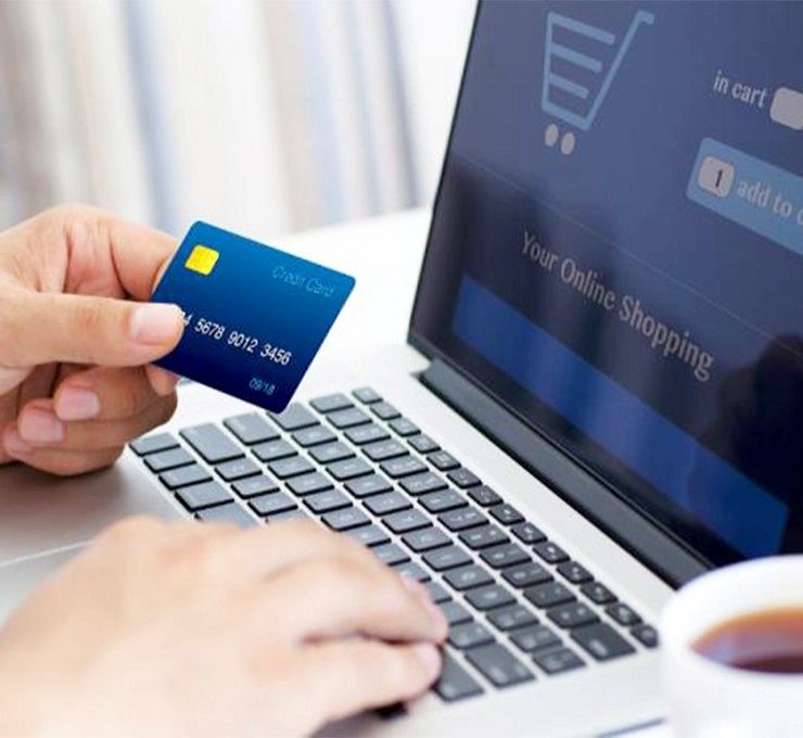 Shopping online, controlli più severi da parte dell’Agenzia delle Entrate