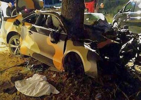 Moscufo (Pescara), tragico incidente stradale: auto si schianta contro un albero, morte quattro persone