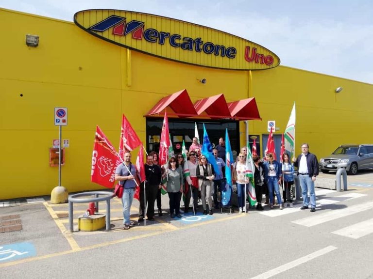 Vicenda Mercatone Uno: ci sarebbero due offerte affidabili per undici punti di vendita