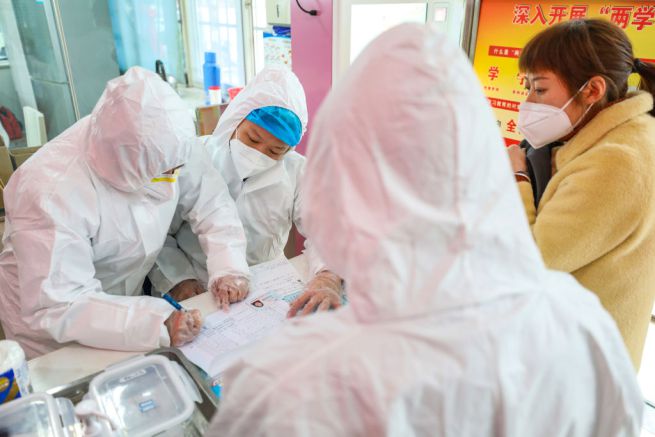 Coronavirus, a Wuhan è rimasto uno studente italiano di 17 anni