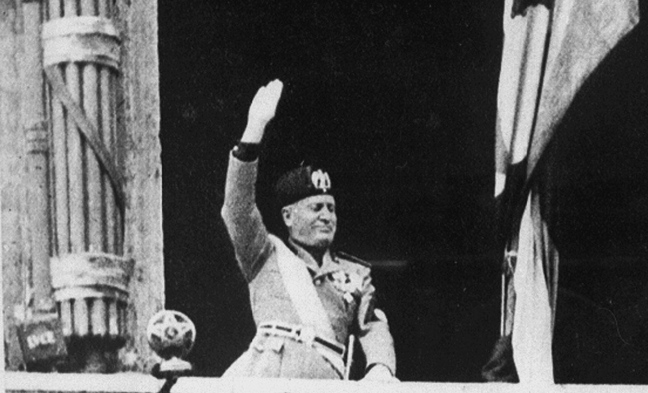 Salò, Benito Mussolini continuerà ad avere la cittadinanza onoraria
