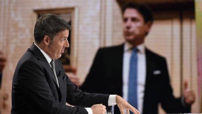 Governo, l’ora della “resa dei conti”: Renzi chiede un vertice con il premier Conte