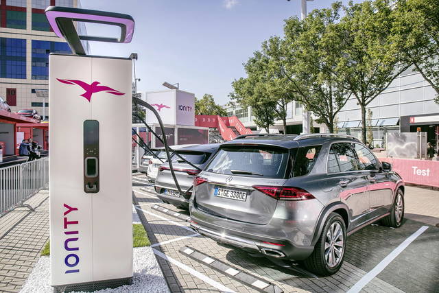 Auto elettriche: vendite raddoppiate nell’Unione europea nel 2019