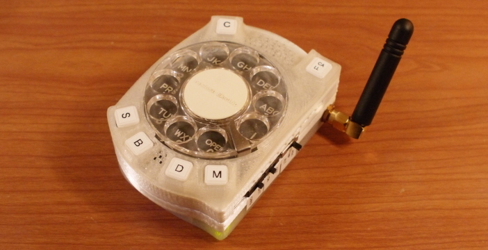 Telefonia, arriva il cellulare vintage Rotary Cellphone
