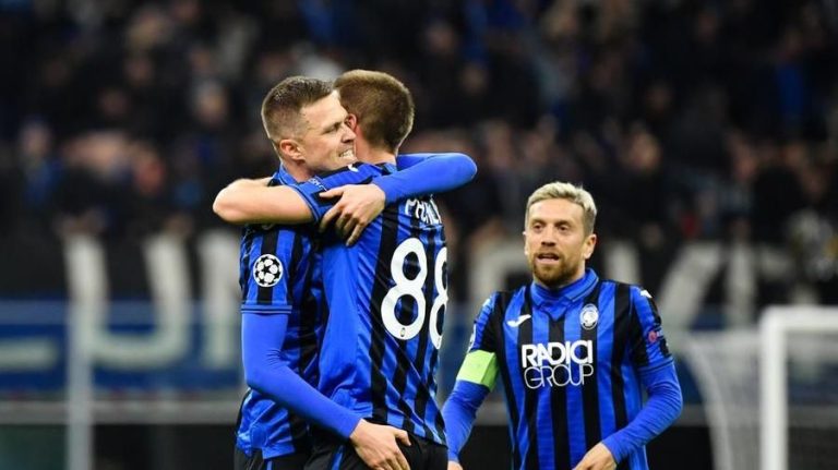 Calcio, in Champions League l’Atalanta travolge 4-1 il Valencia