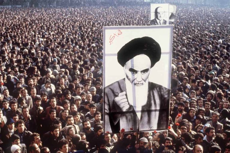 Iran, al via le celebrazioni per il 41° anniversario della rivoluzione islamica