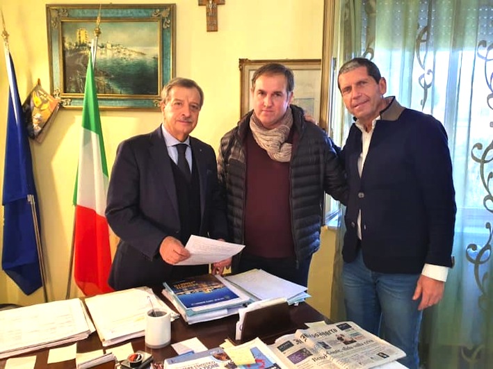 Santa Marinella, progetto emergenza loculi