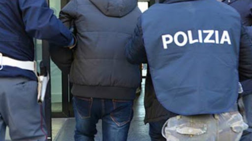 Catanzaro, sgominata un’organizzazione dedita al narcotraffico: 20 persone in manette