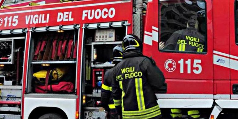 Fiumicino, incendio in un’abitazione al Passo della Sentinella