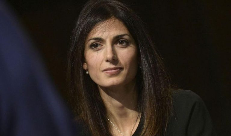 Roma, parla la sindaca Raggi: “La Capitale avrà 500 milioni di euro per nuovi tram e funivie”