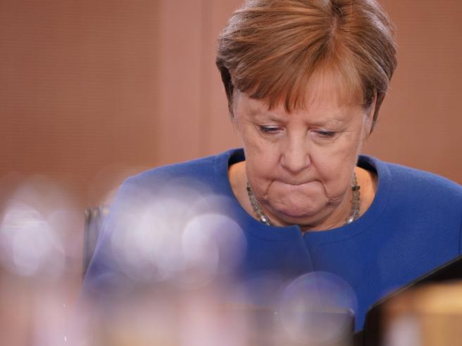 Coronavirus, in Germania la cancelliera Merkel vara ‘misure straordinarie per ridurre i contatti sociali’