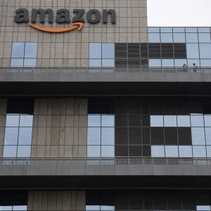 La Corte di giustizia europea assolve Amazon: nessun favore per una filiale in Lussemburgo