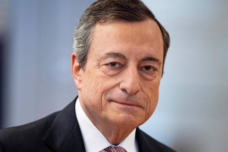 Emergenza coronavirus, il consiglio di Mario Draghi: “Agire velocemente e con forza per scongiurare la depressione”