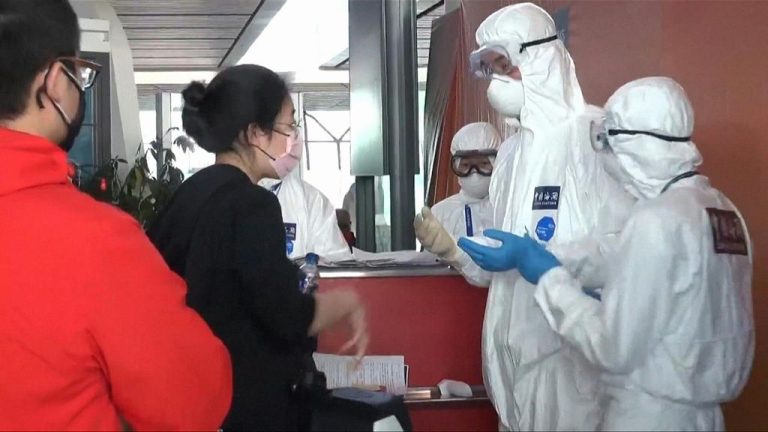 Coronavirus, in Cina il peggio è passato con la fine del ‘lockdown’: il bilancio è 3.200 morti e oltre 81mila contagi