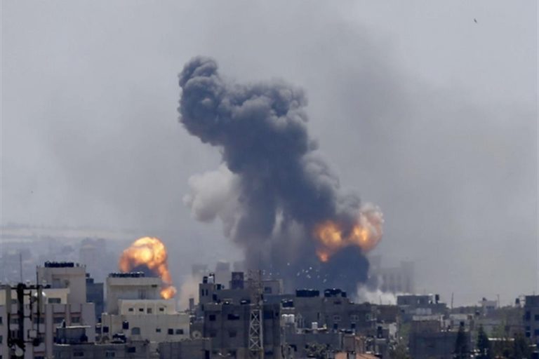 Gaza, raid missilistico israeliano contro le postazioni di Hamas