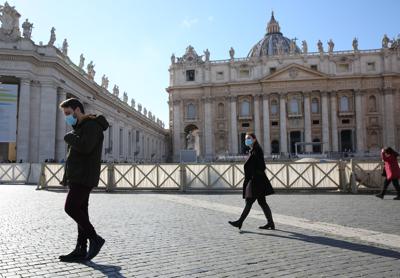 Coronavirus, anche in Vaticano le mascherine sono esaurite