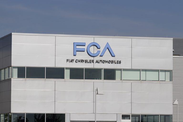 Coronavirus, Fca chiude la produzione in Europa sino al 27 marzo