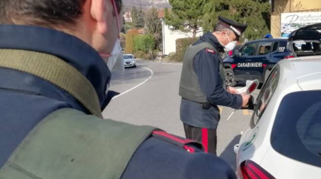 Verona, arrestato un 55enne che in un supermercato ha urlato “sono positivo al coronavirus”