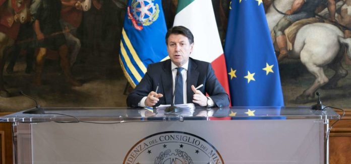 Emergenza coronavirus, il premier Conte parla agli italiani e annuncia un nuovo giro di vite: “Crisi più grave dal secondo Dopoguerra”