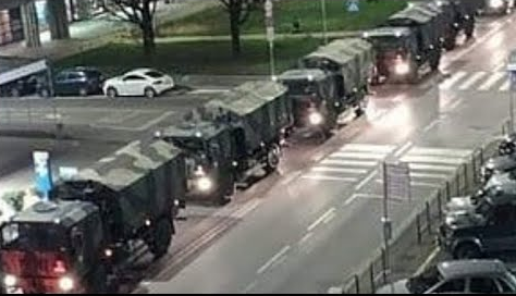 Coronavirus, a Bergamo inviati altri camion militari per il trasporto delle bare