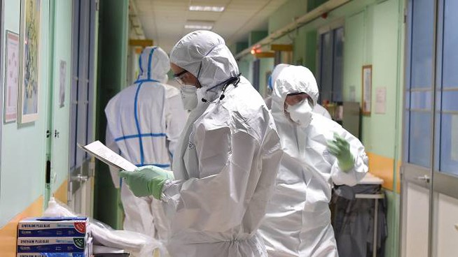 Coronavirus, allarme dell’Aifa: in forte aumento la domanda di farmaci per le terapie ospedaliere