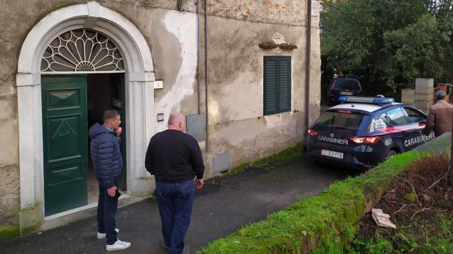 Camaiore (Lucca), ucraino chiama il 112: “Venite, ho ucciso mia madre…”