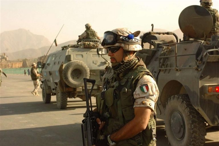 Coronavirus, quattro militari italiani in Afghanistan positivi al test