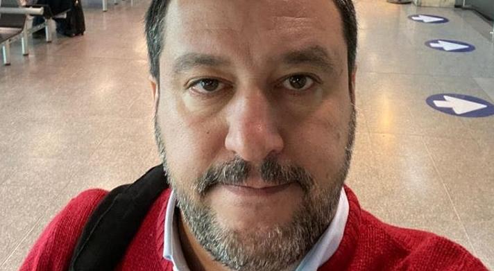 Coronavirus, parla Matteo Salvini: “Esco solo per fare la spesa sotto casa”