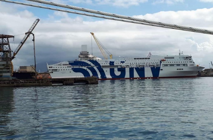 Coronavirus, bloccata nave “Majestic” con 125 persone a bordo nel porto di Napoli