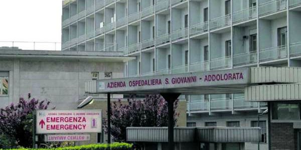 Coronavirus, prima vittima a Roma: una paziente cardiopatica è morta all’ospedale San Giovanni