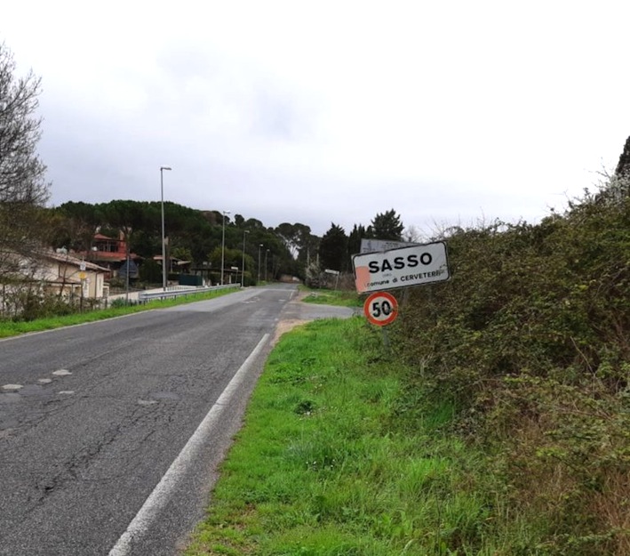 Nuovo grido d’allarme di residenti della zona: la via del Sasso è un’arteria troppo pericolosa