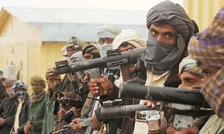 Afghanistan, due attacchi talebani uccidono 23 militari