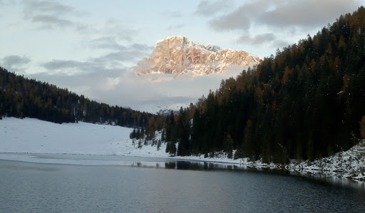Alto Adige: dopo quasi due mesi torna la neve sulle Dolomiti