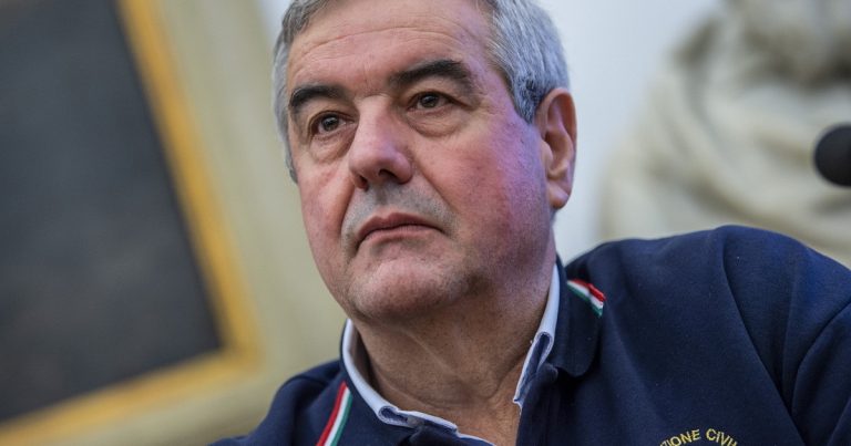 Emergenza coronavirus, parla Angelo Borrelli: “Italiani a casa anche per il 1° maggio”