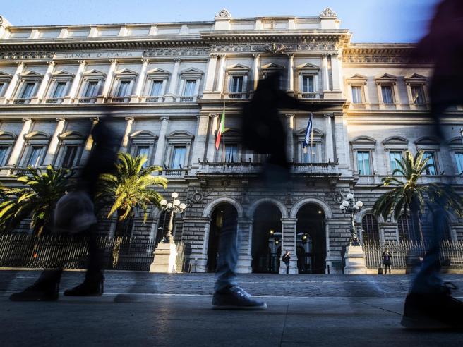 Coronavirus, l’allarme di Bankitalia: “Sono necessari trasferimenti diretti a breve termine alle imprese dal governo”