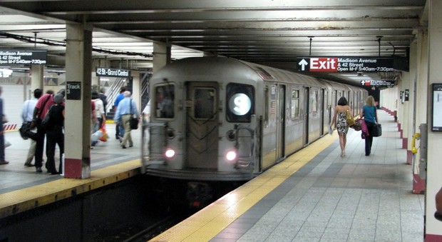 Coronavirus, a New York 22 dipendenti della metropolitana sono deceduti per il Covid-19