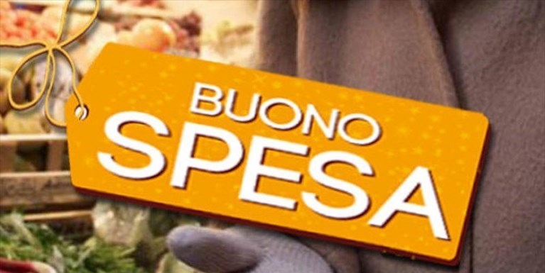 Spuntano i furbetti del buono spesa