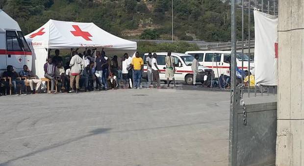 Coronavirus, positivo al test un migrante al campo Roja di Ventimiglia