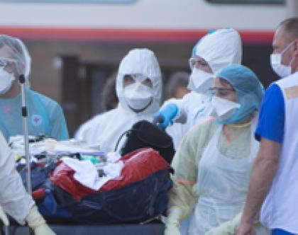 Coronavirus, in Francia le vittime hanno superato quota 13mila