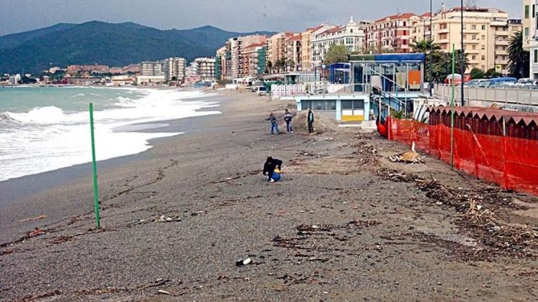 Effetto coronavirus, a Savona un anziano si è suicidato: “Non riesco a vedere il mio nipotino, non ha più senso vivere così”