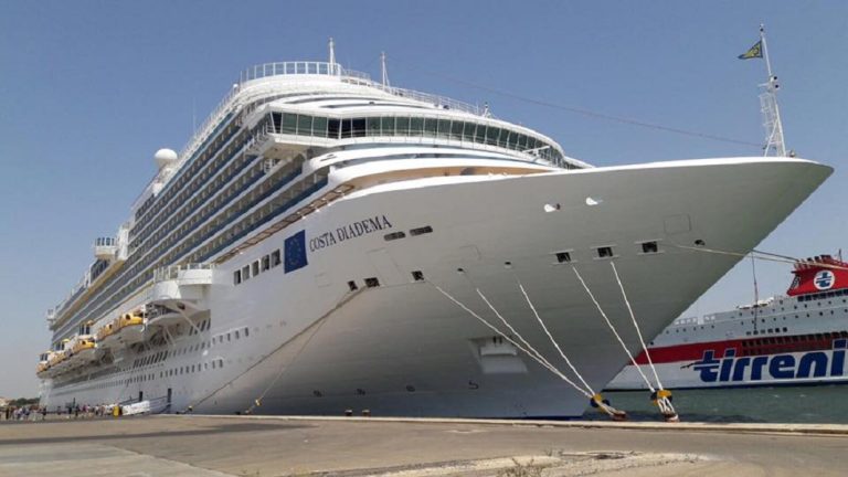 Controllati i bus con a bordo l’equipaggio della Diadema