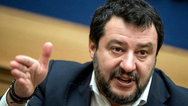 Coronavirus, per Matteo Salvini il Mes è “Come andare dallo strozzino”