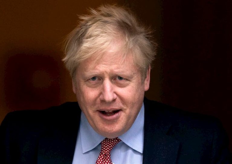 Coronavirus, il premier britannico Boris Johnson è uscito dalla terapia intensiva