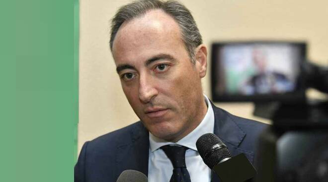 Emergenza coronavirus, parla l’assessore lombardo Giulio Gallera: “Stiamo aumentando i test con il tampone”