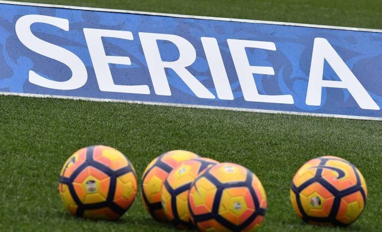 Coronavirus, La Lega calcio ha deciso il taglio degli stipendi dei giocatori di serie A