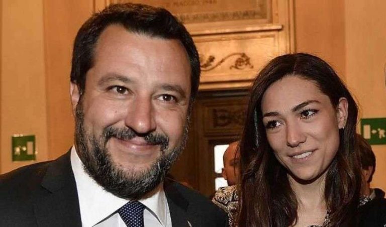 Coronavirus, minacciata da un passante Francesca Verdini, la fidanzata di Matteo Salvini