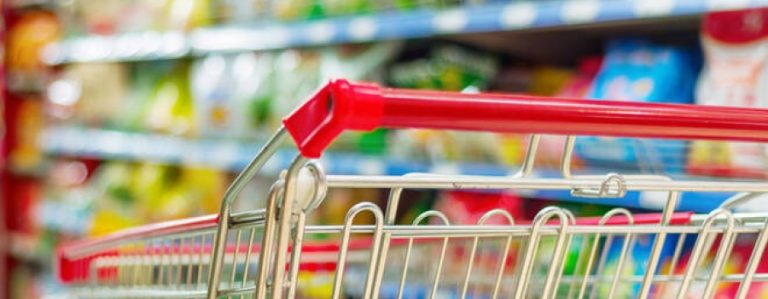 Negozi alimentari chiusi il 25 aprile, 23 e 24 aprile apertura facoltativa dalle ore 8:00 alle ore 21:00