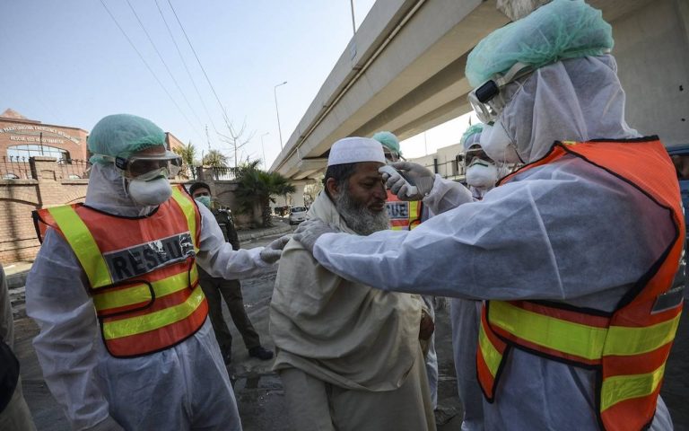 Coronavirus, in Pakistan i morti hanno raggiunto quota 237 e i contagi oltre 11mila