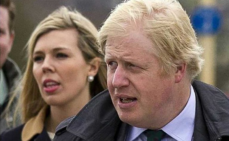 Gran Bretagna, è nato il bimbo di Boris Johnson frutto della relazione con Carrie Symonds: è il sesto pargolo del premier