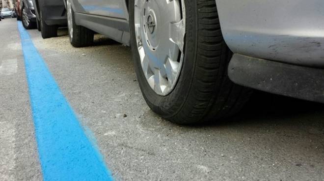 FINO AL 3 MAGGIO SOSPESO IL PAGAMENTO DEI PARCHEGGI SULLE STRISCE BLU